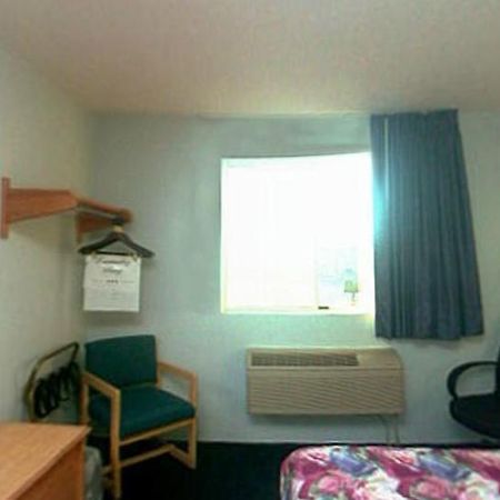 Econo Lodge West Lafayette Luaran gambar