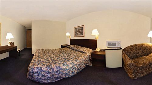 Econo Lodge West Lafayette Luaran gambar